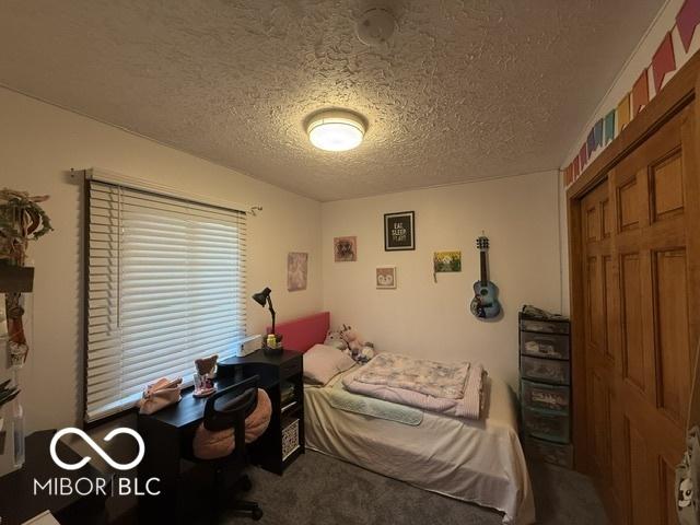 888 Briarwood Dr, Greenwood, IN 46142 - photo 66