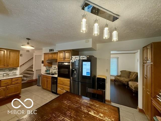 888 Briarwood Dr, Greenwood, IN 46142 - photo 42