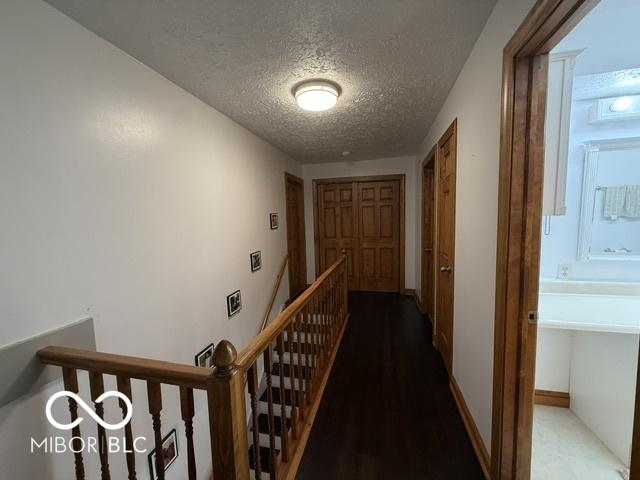 888 Briarwood Dr, Greenwood, IN 46142 - photo 52