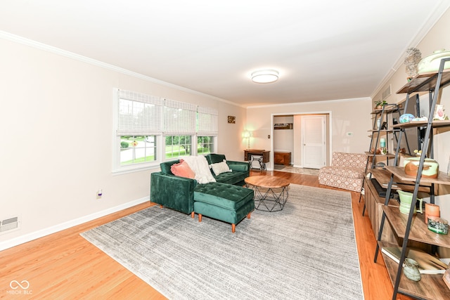 7014 Creekside Ln, Indianapolis, IN 46220 - living area with wood finished floors and crown molding