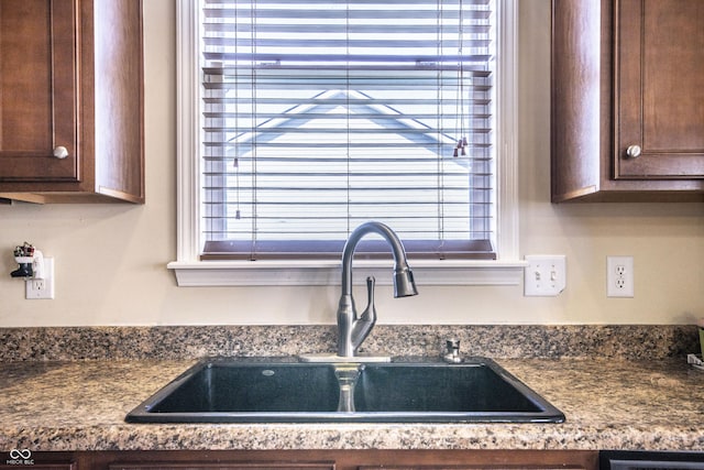 7407 Ponderosa Pines Ln, Indianapolis, IN 46239 - photo 10
