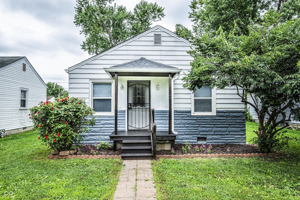 554 Woodrow Ave, Indianapolis, IN 46241 - photo 1