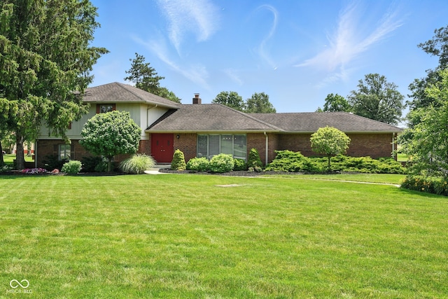 3191 W 246th St, Sheridan, IN 46069 - view of front of home featuring brick siding and a front lawn