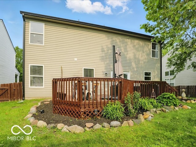 8508 Aviva Ln, Indianapolis, IN 46237 - back of property featuring a fenced backyard and a deck