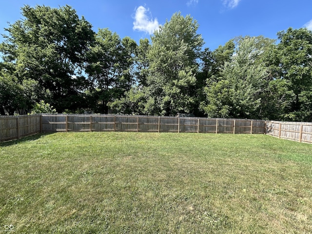 108 Herbert Ct, Trafalgar, IN 46181 - view of fenced backyard
