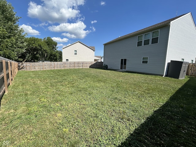 108 Herbert Ct, Trafalgar, IN 46181 - view of fenced backyard