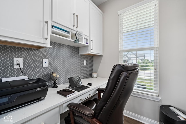 6330 Teakwood Way, Mccordsville, IN 46055 - office area with built in study area