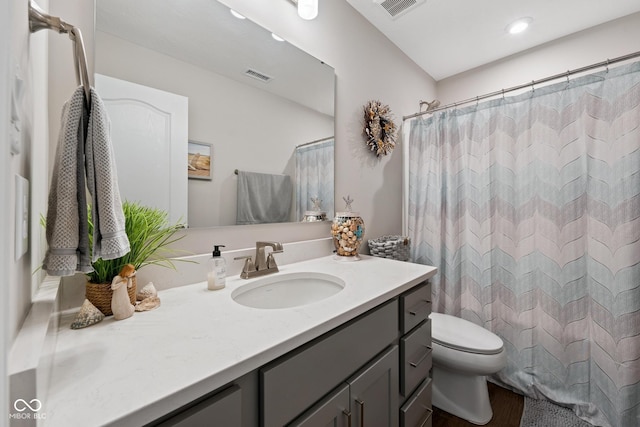6330 Teakwood Way, Mccordsville, IN 46055 - bathroom with vanity, wood finished floors, curtained shower, and recessed lighting