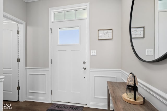 6330 Teakwood Way, Mccordsville, IN 46055 - foyer entrance with wainscoting and a decorative wall