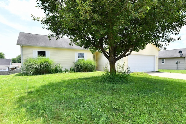 915 E Drybread Ln, Nineveh, IN 46164 - view of property exterior with driveway
