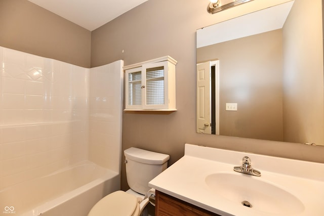 915 E Drybread Ln, Nineveh, IN 46164 - full bath with vanity and shower / tub combination