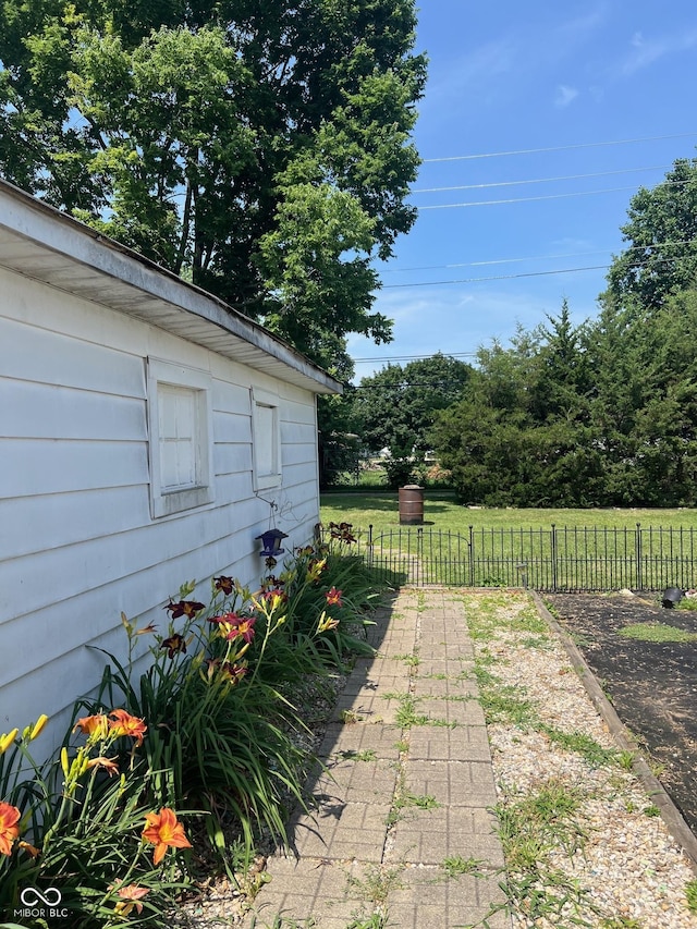1650 N Tibbs Ave, Indianapolis, IN 46222 - photo 8