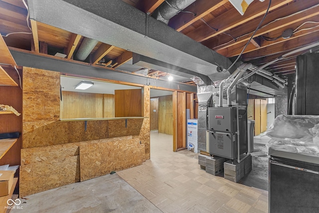 2752 Vinewood Dr, Speedway, IN 46224 - unfinished basement with heating unit