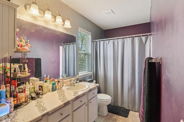 2426 Borgman Ct, Indianapolis, IN 46229 - bathroom featuring vanity and curtained shower