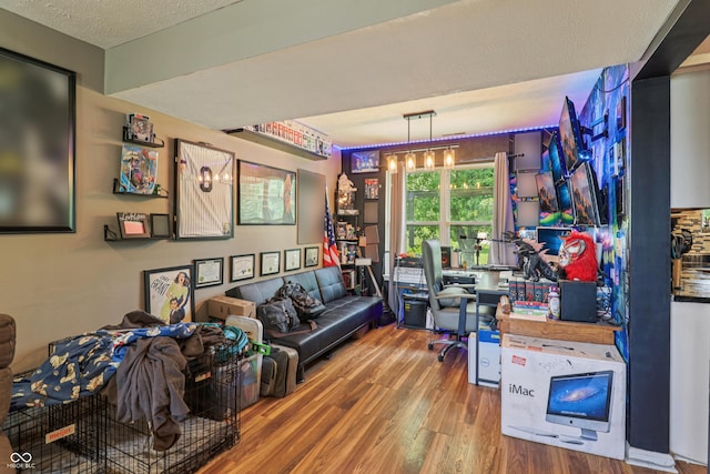 2426 Borgman Ct, Indianapolis, IN 46229 - living area with wood finished floors and a textured ceiling