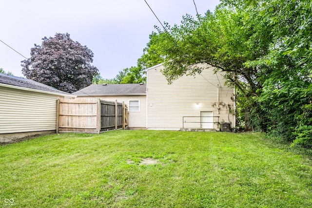 3613 Moller Rd, Indianapolis, IN 46224 - view of yard