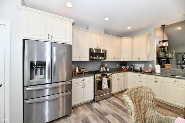 4518 Marigold Ct, Greenwood, IN 46143 - photo 18