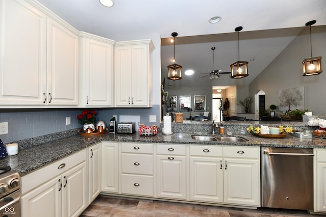 4518 Marigold Ct, Greenwood, IN 46143 - photo 17
