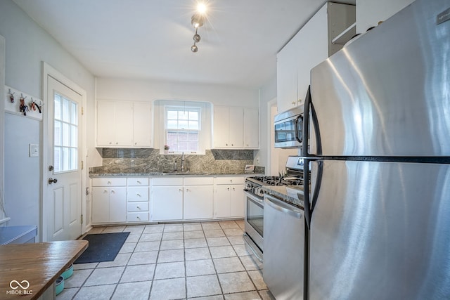 5639 Kingsley Dr, Indianapolis, IN 46220 - photo 8