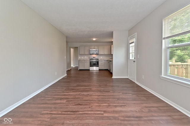 6402 Kelsey Dr, Indianapolis, IN 46268 - photo 10