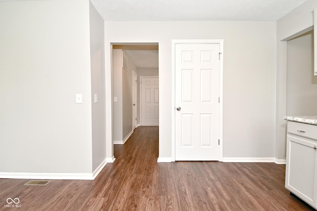6402 Kelsey Dr, Indianapolis, IN 46268 - photo 7