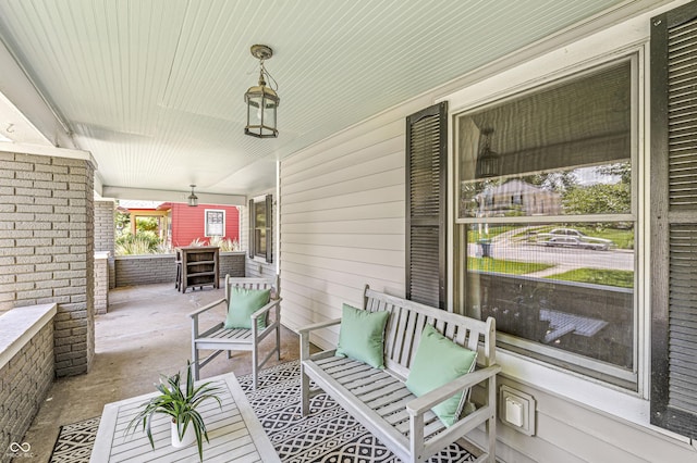 4920 Central Ave, Indianapolis, IN 46205 - view of covered porch