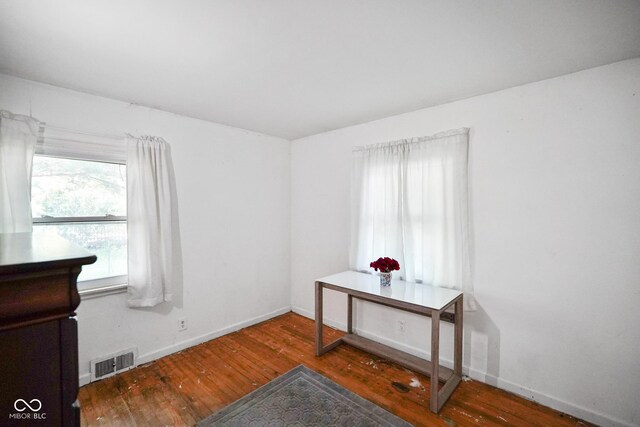 4 Kentwood Dr, Greencastle, IN 46135 - bedroom featuring wood-type flooring and baseboards