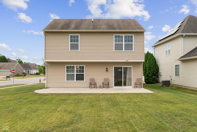 546 Greenwood Trace Dr, Whiteland, IN 46184 - rear view of house featuring a patio area and a lawn