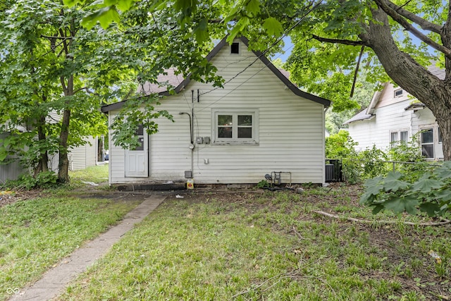 3445 Graceland Ave, Indianapolis, IN 46208 - rear view of property