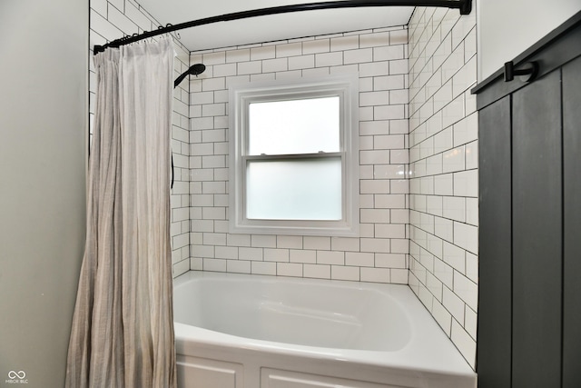 3675 Homestead Cir E, Plainfield, IN 46168 - full bathroom featuring shower / tub combo