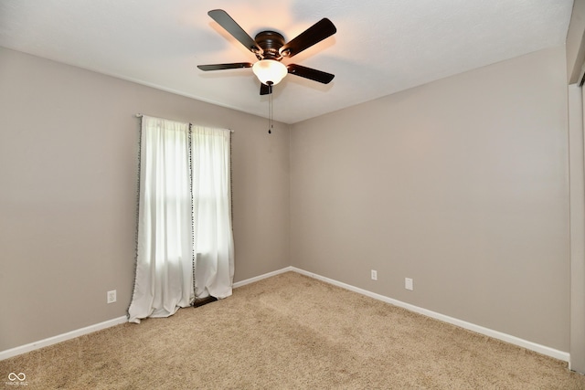 3675 Homestead Cir E, Plainfield, IN 46168 - empty room featuring a ceiling fan and light carpet