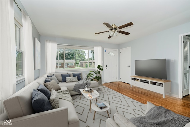 1826 Martin St, Indianapolis, IN 46237 - photo 4
