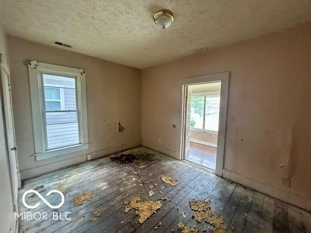 2918 N Kenwood Ave, Indianapolis, IN 46208 - photo 10