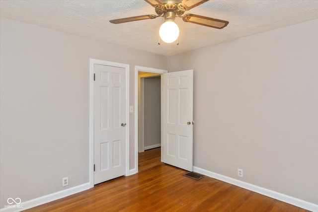 5743 Kingsley Dr, Indianapolis, IN 46220 - photo 19