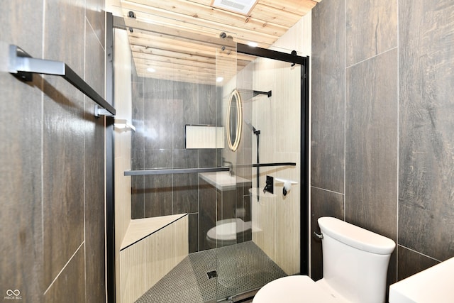 5202 Hill Valley Dr, Pittsboro, IN 46167 - full bath with tiled shower and tile walls