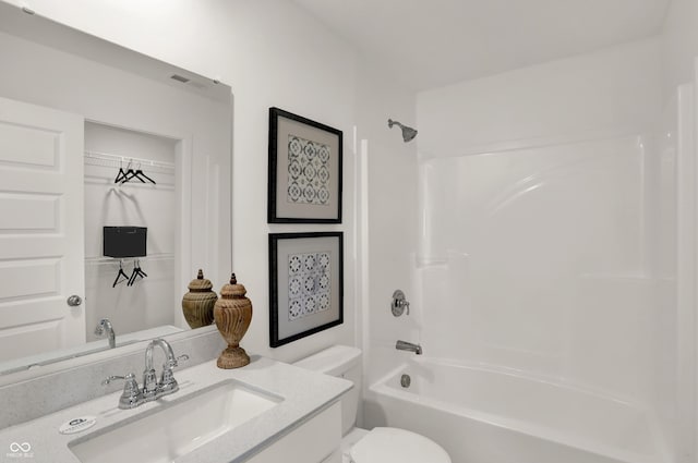 11920 Moorfield Ln, Indianapolis, IN 46235 - full bath featuring vanity and  shower combination