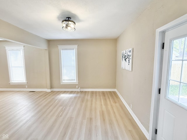 404 E Monroe St, Alexandria, IN 46001 - photo 7