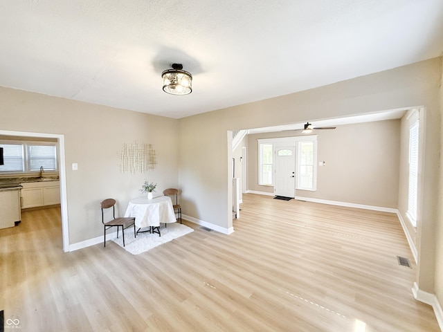 404 E Monroe St, Alexandria, IN 46001 - photo 10