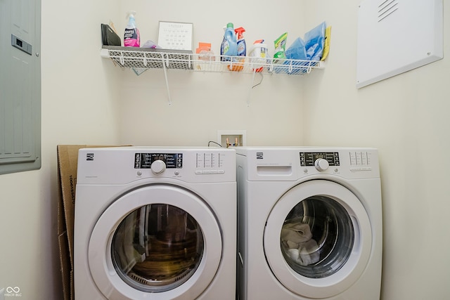 624 E Walnut St Unit 26, Indianapolis, IN 46204 - washroom with washer and dryer