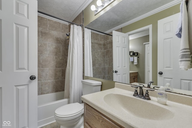 9676 Spruce Ln, Fishers, IN 46038 - bathroom featuring a textured ceiling, vanity, shower / tub combo with curtain, and ornamental molding