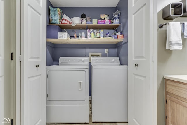 9676 Spruce Ln, Fishers, IN 46038 - laundry room featuring independent washer and dryer