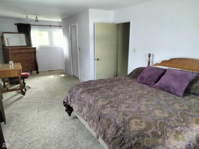 4008 Washington St, Columbus, IN 47203 - bedroom with carpet