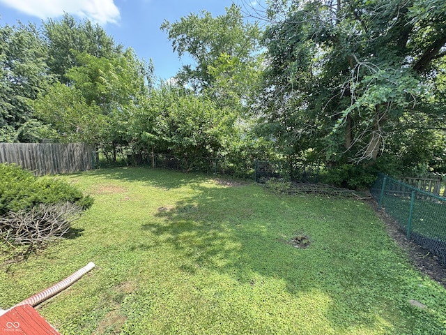 9716 Spruce Ln, Fishers, IN 46038 - view of fenced backyard
