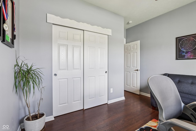 897 Sommersweet Run, Greenwood, IN 46143 - home office featuring dark wood finished floors and baseboards