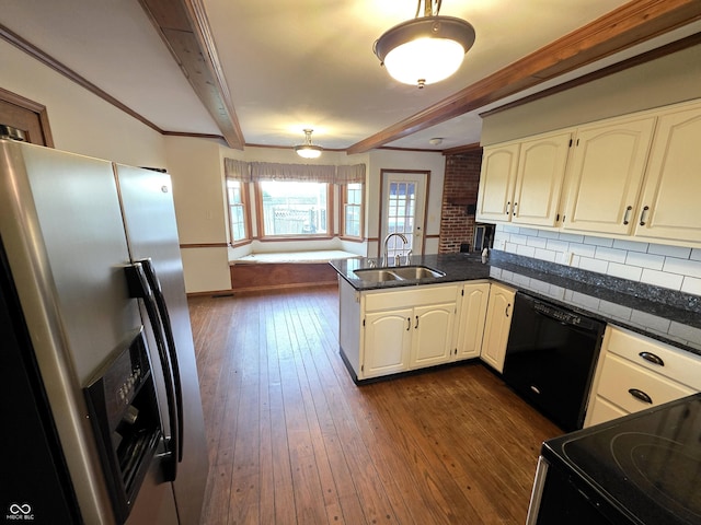 428 W Lawton Cir, Rushville, IN 46173 - photo 12
