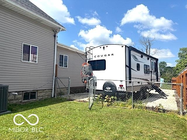 317 S 22nd St, New Castle, IN 47362 - photo 38