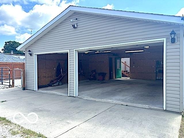 317 S 22nd St, New Castle, IN 47362 - photo 34