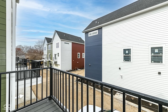 2416 Winthrop Ave, Indianapolis, IN 46205 - balcony with a residential view