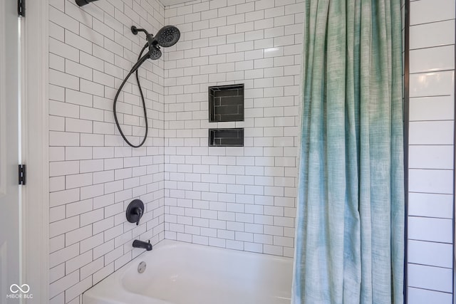 1409 Terrace Ave, Indianapolis, IN 46203 - full bath featuring shower / bath combination with curtain