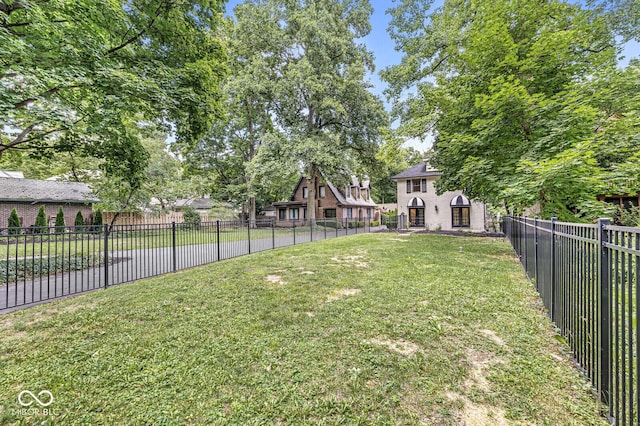 4123 N Illinois St, Indianapolis, IN 46208 - view of fenced backyard